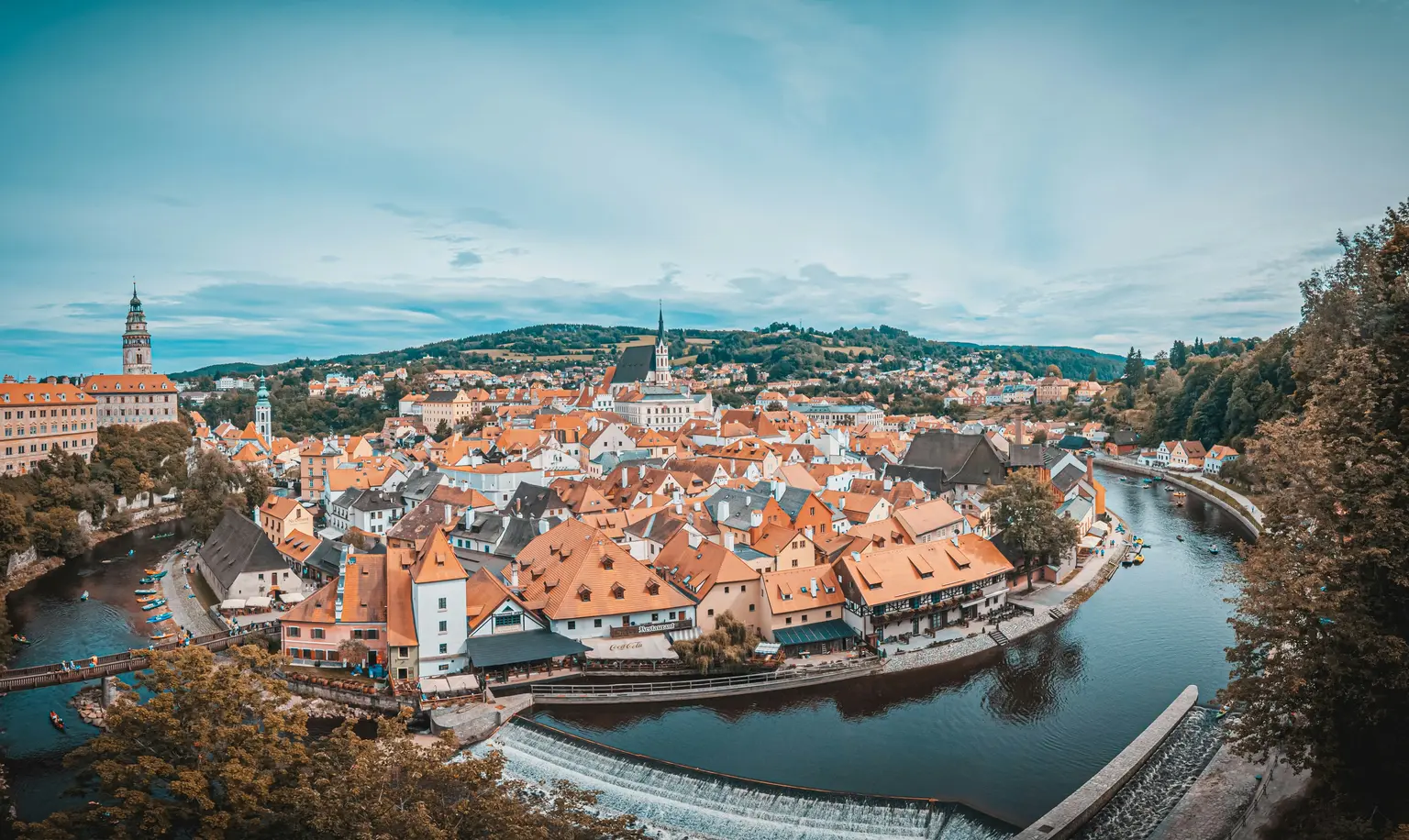 Old town of Krumlov in Czechia. Learn Czech language online at Polymathes Academy Old town of Krumlov in Czechia. Learn Czech language online at Polymathes Academy